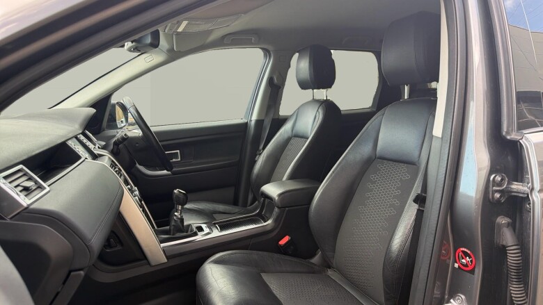 Land Rover Discovery Sport 2.0 TD4 180 SE Tech 5dr Diesel Station Wagon